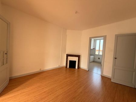 Location Appartement 2 pièces 59m² BORDEAUX 33000 - Photo 2