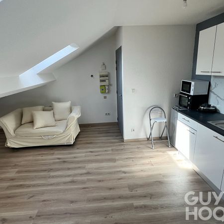 A LOUER STUDIO MEUBLÉ PONTARLIER CENTRE-VILLE - Photo 3