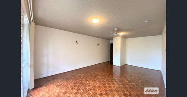 ELEVATED UNIT IN A CENTRAL LOCATION - Photo 1