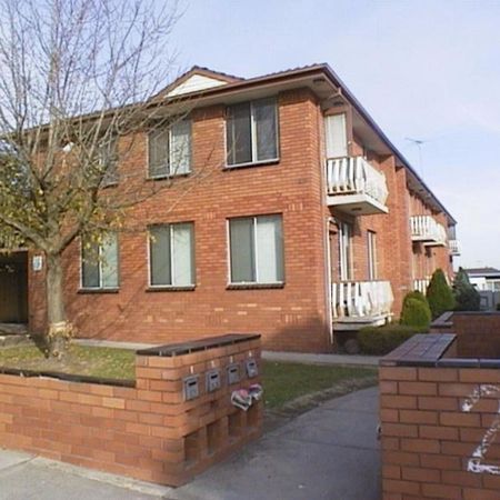 8/29 Hemmings Street, 3175, Dandenong Vic - Photo 4