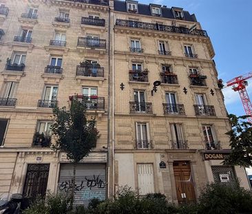 Location Appartement 2 pièces 38m² PARIS 18ème - Photo 3