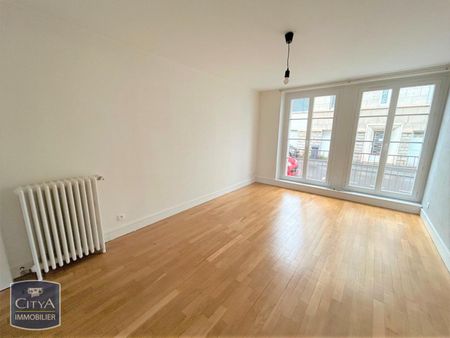 Location Appartement 3 pièces 61m² CHAMALIERES 63400 - Photo 2
