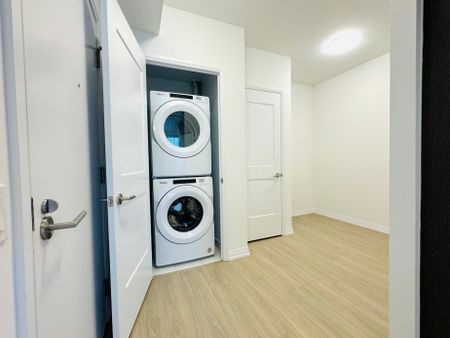 For Lease - 50 Dunfield Avenue Unit# 1616, Toronto, Ontario - Photo 4