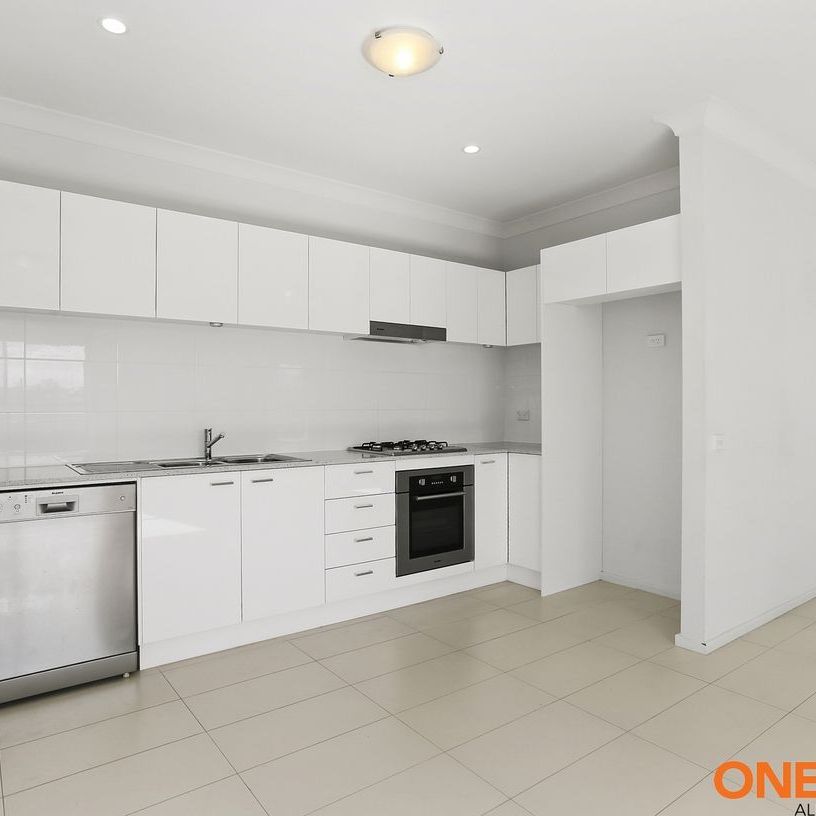 2 Braford Avenue, Elizabeth Hills, NSW 2171 - Photo 1