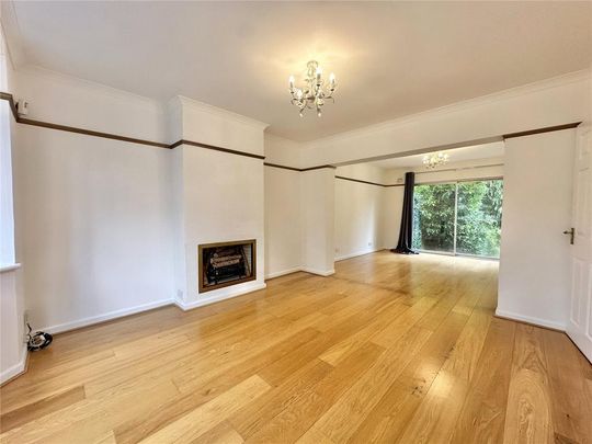 4 bedroom semi-detached house to rent - Photo 1