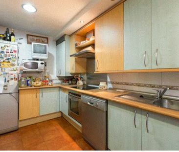 Calle las Hayas, Alcorcón, Community of Madrid 28922 - Photo 1