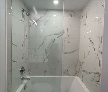 For Lease - 10 Honeycrisp Crescent Unit# 917, Vaughan, Ontario - Photo 5