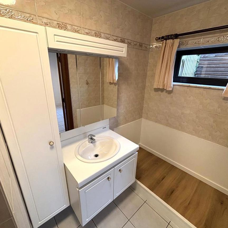 Instapklare halfopen bebouwing met 4 slaapkamers! - Foto 1