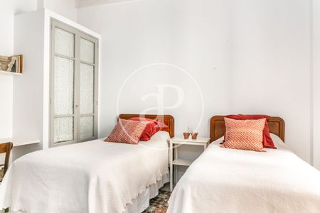 Flat for rent with balcony in the Old Town of Palma - Photo 2