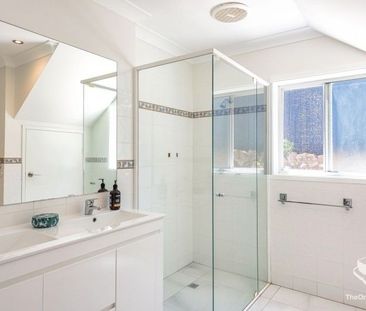 Fully furnished property walking distance from Kirra beach - Photo 6
