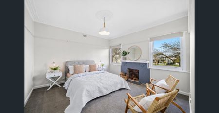 Comfortable Living in a Prime Redan Location - Photo 2