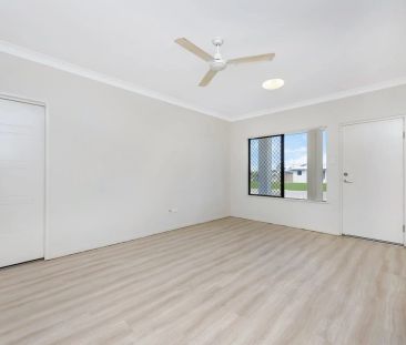 Comfortable Living in Kelso - Photo 2