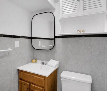 For Lease - 71 Links Road, Vaughan, Ontario - Photo 6