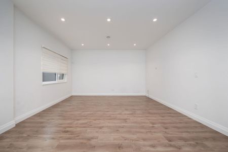 1XX Dowding Road, Port Moody, BC V3H2Z7 - Photo 3