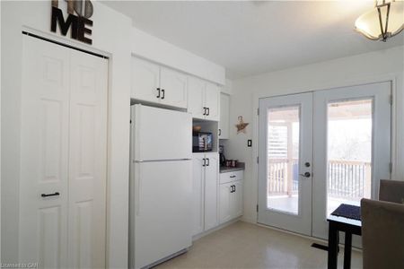 For Lease - 33 Boulder Crescent Unit# Main, Guelph, Ontario - Photo 3