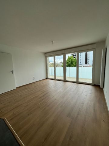 Location Appartement 3 pièces 62m² REIMS 51100 - Photo 2