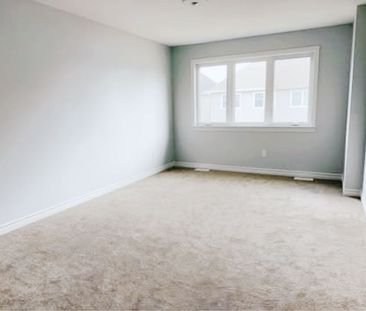 For Lease - 704 Pipit Lane, Barrhaven, Ontario - Photo 3