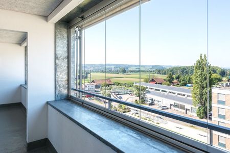 Generous duplex apartment with unique views over Bellach - Foto 5