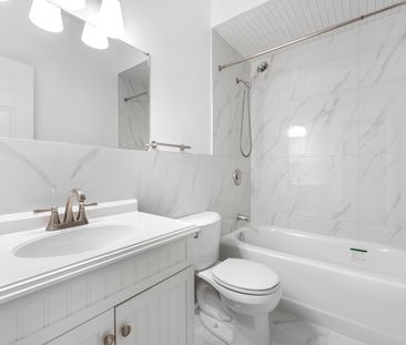 For Lease - 67 Florence Crescent Unit# 1, Toronto, Ontario - Photo 6