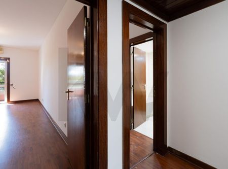 LISBOA, Lisbon - Photo 5