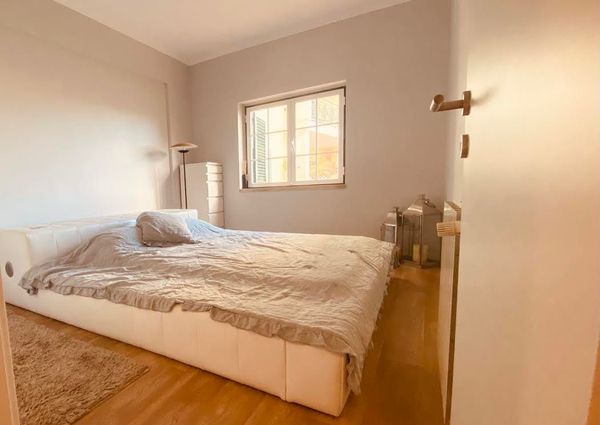 APARTAMENTO T2 REMODELADO - QUINTA BELOURA COM TERRAÇO E PISCINA