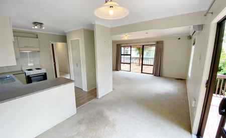 Beach Haven, 2/41 Rangatira Road - Photo 2