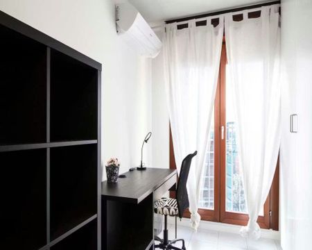 Largo Cavalieri di Malta, Milan, Lombardy 20146 - Photo 5