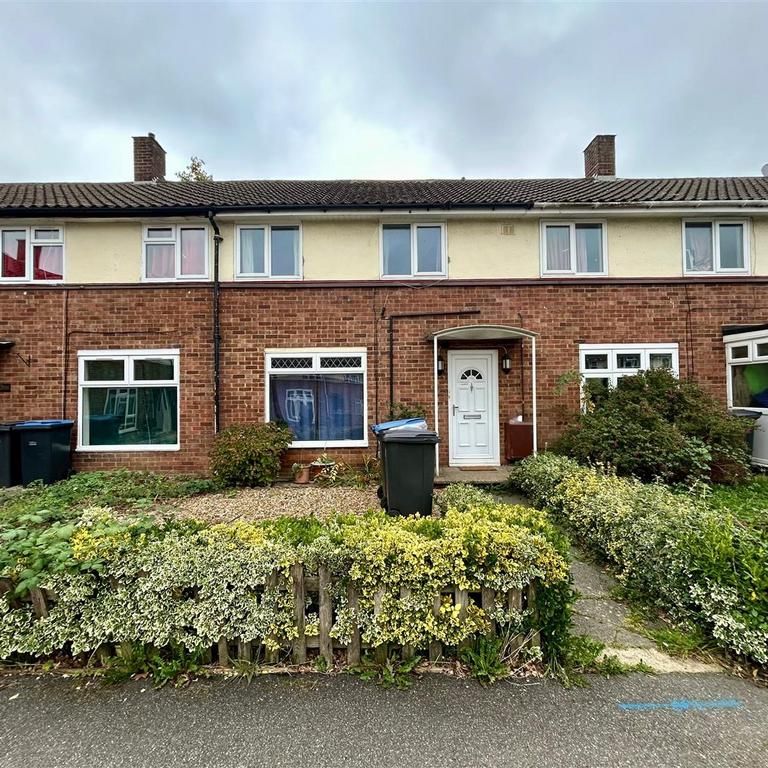 3 bedroom terraced house to rent - Photo 1