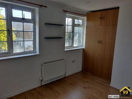 3 bedroom apartment to rent - Photo 2