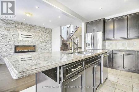 609 GIBSON CRESCENT - Photo 3