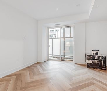 For Lease - 333 Sunseeker Avenue Unit# 139, Innisfil, Ontario - Photo 3