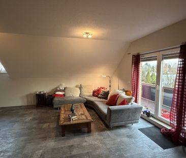 Attraktive Maisonettewohnung am Waldrand in begehrter Lage von Wese... - Photo 2