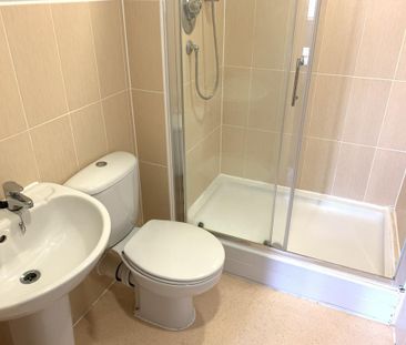 2 bedroom apartment to rent - Photo 6