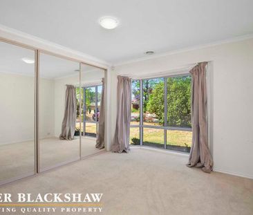 Three-bedroom family home... - Photo 5