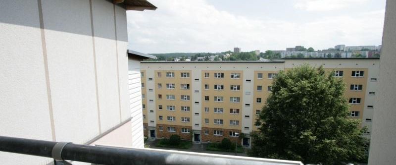 WOHNRAUM muss NICHT teuer SEIN - - - Küche mit Fenster - - - 2 Zimmer * Beste Aussichten - Foto 1