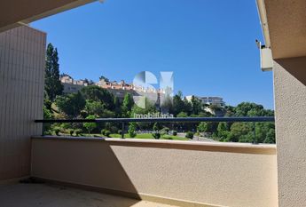 Apartamento T5 em Coimbra