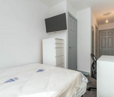 7 bedroom semi-detached house to rent - Photo 6