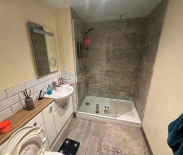 Kisar Court, Salisbury Street, SO15 - Photo 3