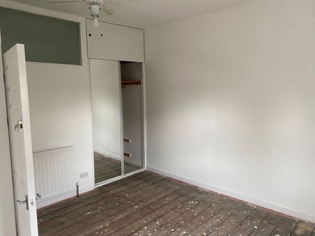 3 Bed Terraced House, Broomfield Road, CV5 - Photo 4