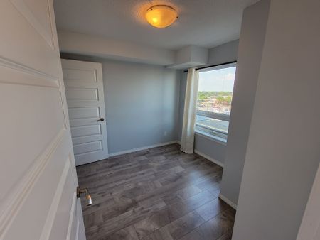 For Lease - 215 Queen Street Unit# 503, Brampton, Ontario - Photo 4