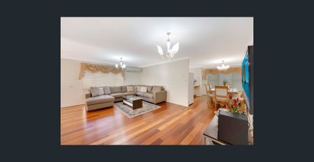 Iconic Peninsula Home with True Dual Living - Photo 2