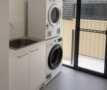 Wentworthville - Photo 3