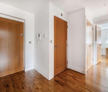 Brooklands Road, Weybridge, Surrey, KT13 - Photo 2