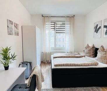 Exklusive, frisch sanierte und möblierte 2-Zimmerwohnung in zentral... - Photo 6