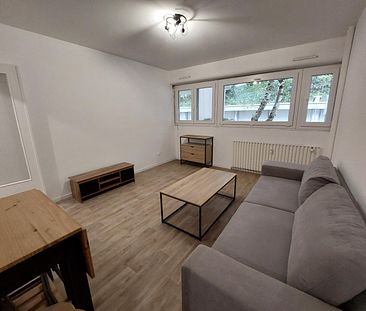 : Appartement 24.76 m² à SAINT ETIENNE - Photo 3