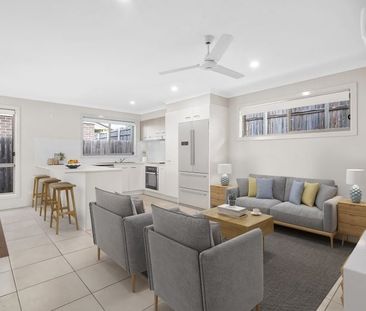 Lakeside Living! - Photo 2