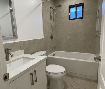 For Lease - 10 Edge Park Avenue Unit# Upper, Toronto, Ontario - Photo 1