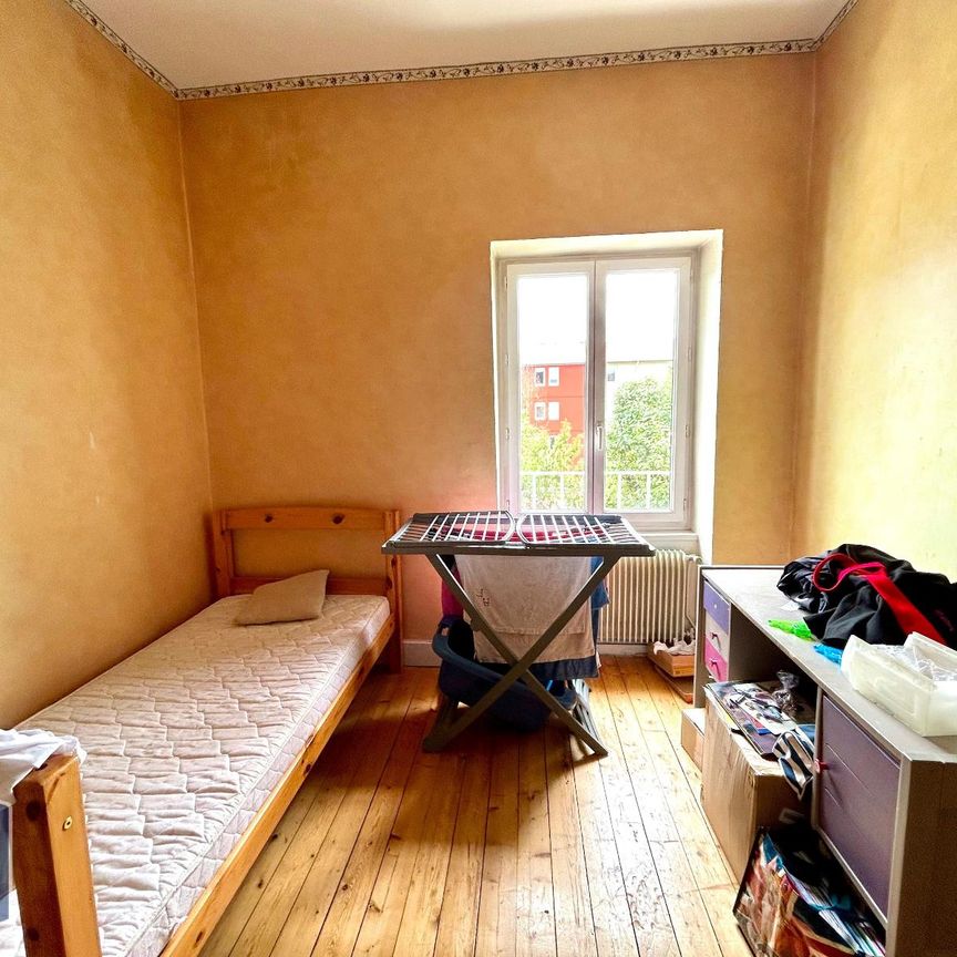 Location Appartement 3 pièces 77m² BOURG EN BRESSE 01000 - Photo 1