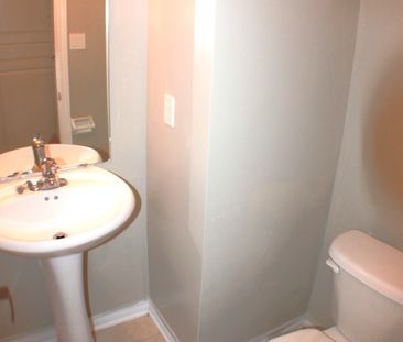 For Lease - 10 Vanderbrink Drive Unit# A, Brampton, Ontario - Photo 5