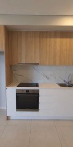 Bankstown - Photo 3